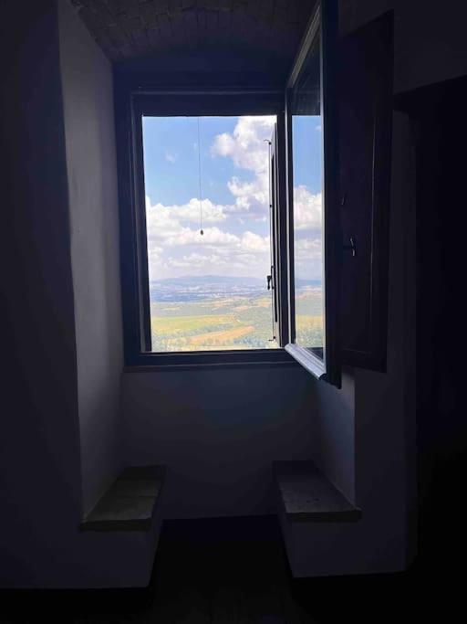 Medieval Tower In Umbria With Swimming Pool Montelagello المظهر الخارجي الصورة