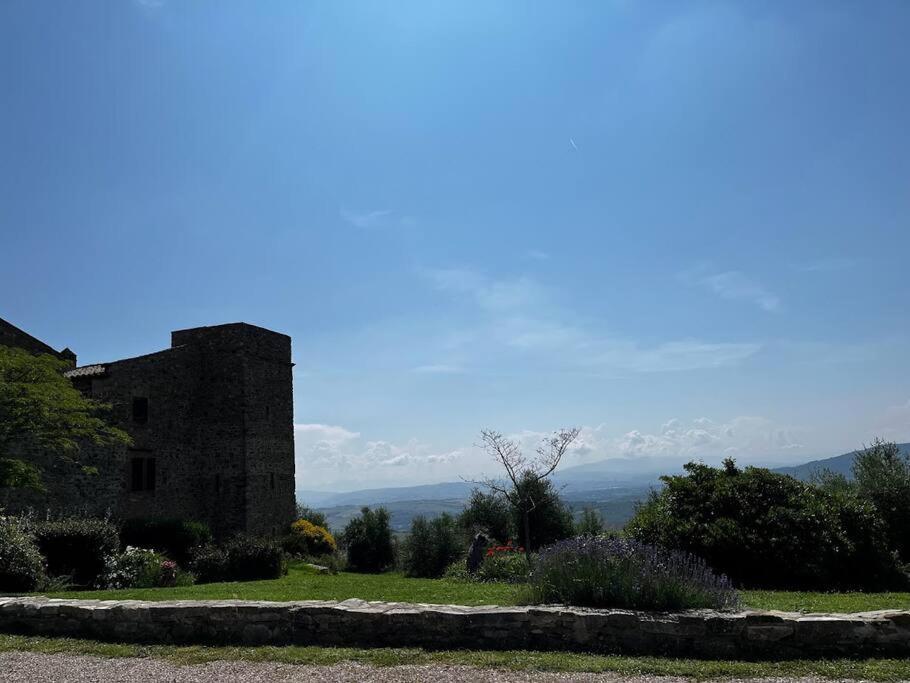 Medieval Tower In Umbria With Swimming Pool Montelagello المظهر الخارجي الصورة